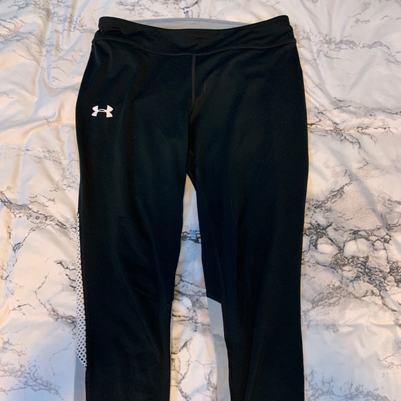 under armour capris - Picture 2 of 3